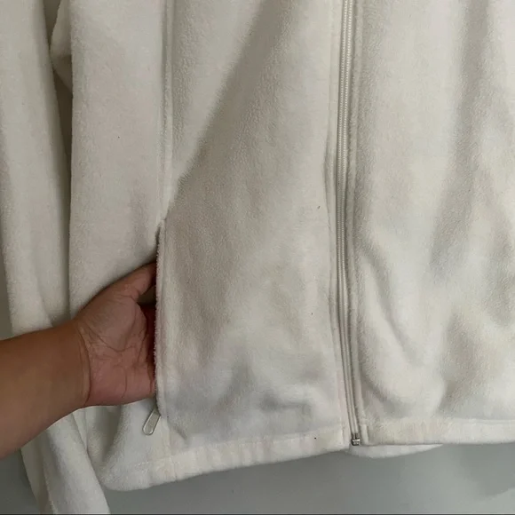 Women’s white Columbia jacket - Picture 2 of 5